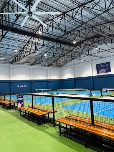 Portside Courts — Photo 1