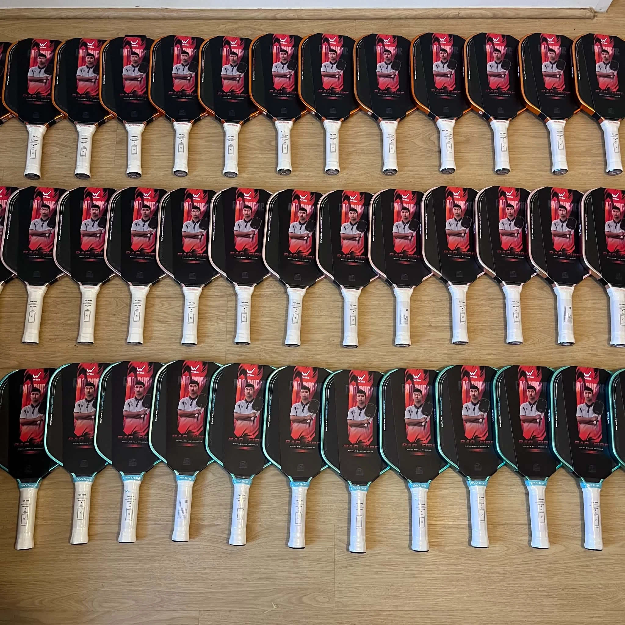 Jovidon Niño Loayon Paddles & Accessories — Photo 3